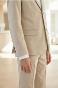 Charger l'image dans la visionneuse de la galerie, Boys Beige 2-Piece Suit for Formal Occasions