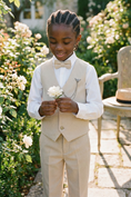 Bild in Galerie-Betrachter laden, Boys Ivory Linen Suit for Weddings 2-Piece Suit