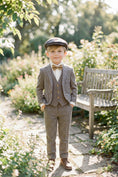 Bild in Galerie-Betrachter laden, Boys Tweed Check 3-Piece Suit with Notch Lapel