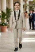 Charger l'image dans la visionneuse de la galerie, Khaki And Black Single-Breasted 3-Piece Suit