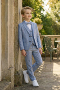 Cargar la imagen en la vista de la galería, Boys Light Blue Linen-Blend 3-Piece Suit