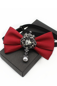 Load image into Gallery viewer, Diamond Brooch and Bow Tie (Unisex)