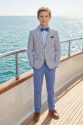 Bild in Galerie-Betrachter laden, Boys Seersucker Stripe Blazer with Light Blue Trousers 2-Piece Suit for Weddings