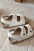 Bild in Galerie-Betrachter laden, Boys Khaki Leather Blend Soft Sole Birkenstock Style Velcro Kids Sandals