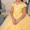 Load image into Gallery viewer, Flower Girl Dress for Wedding Off Shoulder Appliques Tulle Pageant Dress