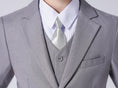 Charger l'image dans la visionneuse de la galerie, Light Grey Formal Classic 5 Piece Boys Suits
