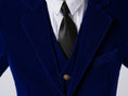 Cargar la imagen en la vista de la galería, Royal Blue Velvet 5 Piece Boy's Formal Boys Suits