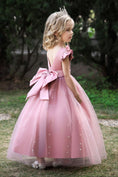 Cargar la imagen en la vista de la galería, Satin Girl Dress with Pearl Tulle Cape Flower Girl Dresses for Wedding