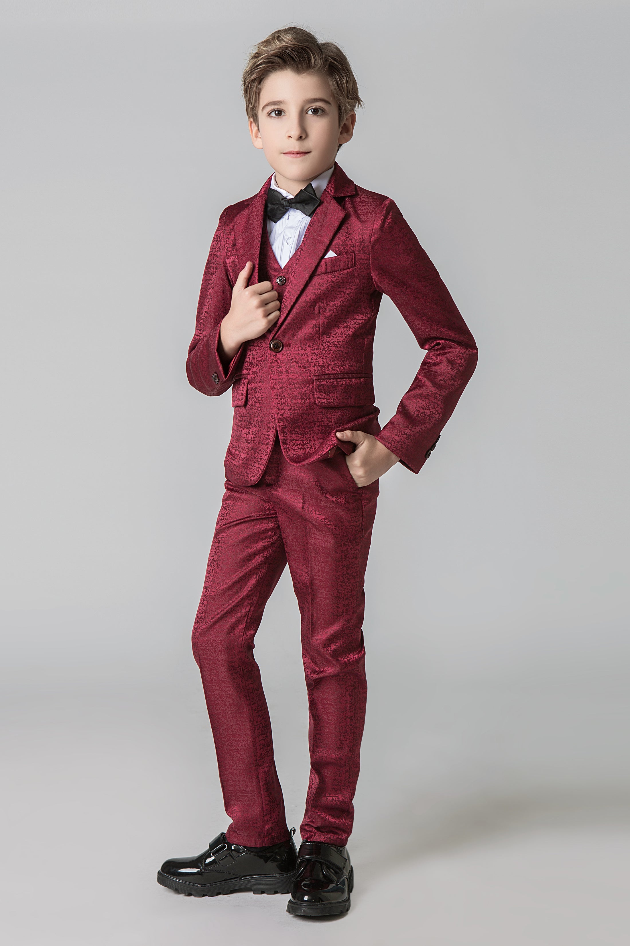 Unique Design Slim Fit Modern 5 Piece Boys Suits