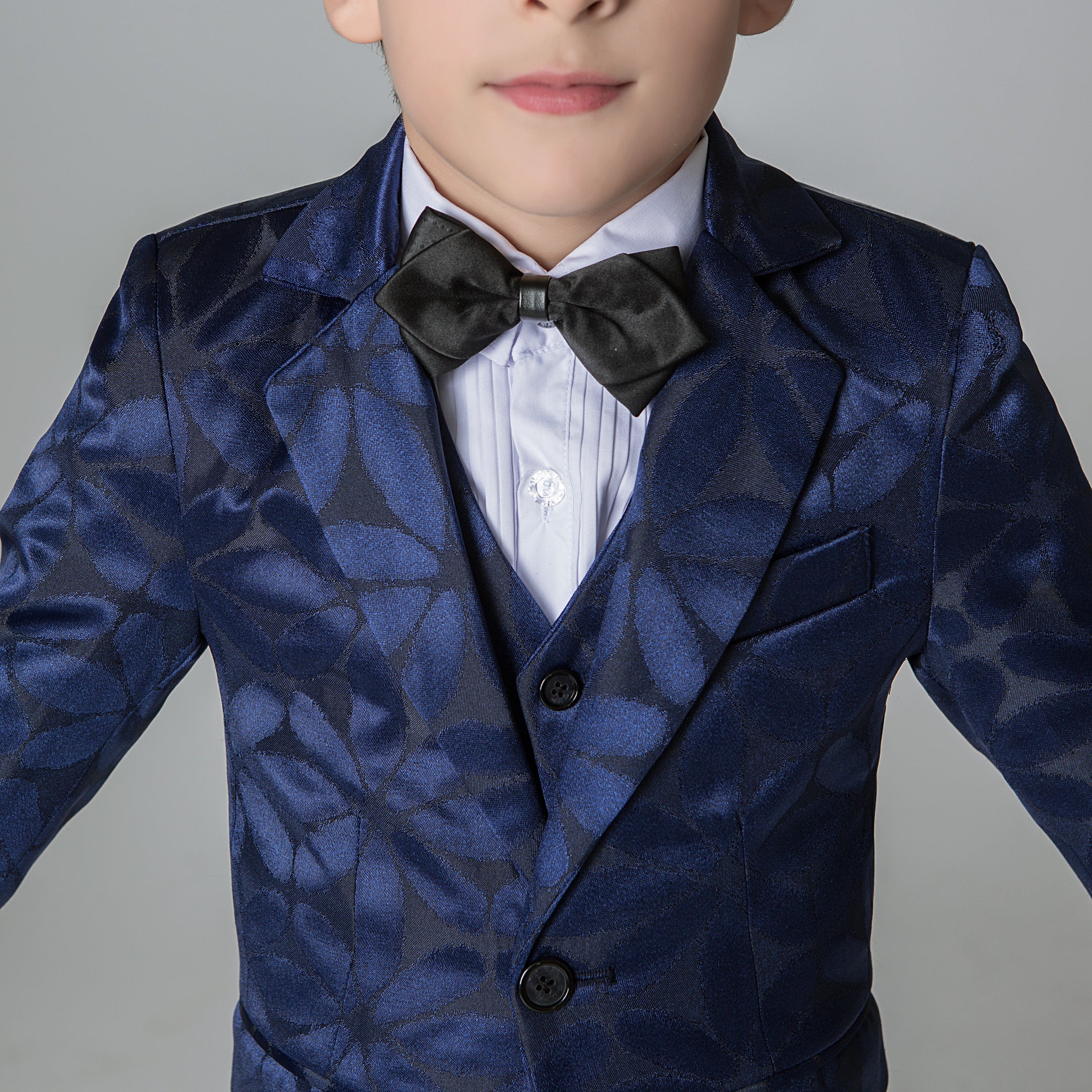 Unique Design Slim Fit Modern 5 Piece Boys Suits