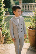 Bild in Galerie-Betrachter laden, Boys Striped Formal 3-Piece Suit for Weddings with Double-Breasted Design
