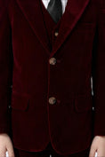 Bild in Galerie-Betrachter laden, Boys Burgundy Velvet 3-Piece Suit for Weddings with Notch Lapel
