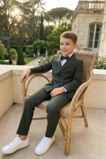 Cargar la imagen en la vista de la galería, Boys Forest Green Suit for Weddings with Bow Tie 2-Piece Suit
