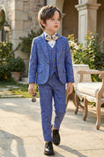Cargar la imagen en la vista de la galería, Boys Blue Linen-Blend 3-Piece Suit for Villa Weddings
