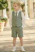 Charger l'image dans la visionneuse de la galerie, Boys Sage Green Vest & Shorts Wedding Outfit 3-Piece Suit
