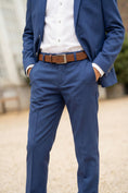 Bild in Galerie-Betrachter laden, Boys Classic Navy Blue 2-Piece Suit with Notch Lapel
