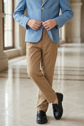 Bild in Galerie-Betrachter laden, Boys Sky Blue Blazer & Khaki Trousers 2-Piece Suit
