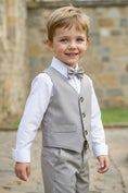 Bild in Galerie-Betrachter laden, Boys Light Grey Vest & Trousers Set
