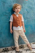 Cargar la imagen en la vista de la galería, Boys Reddish Linen Blend Double-breasted Vest
