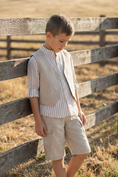 Gallery viewerに画像を読み込む, Boys Beige Cardigan Vest And Shorts
