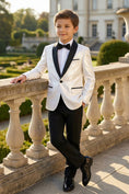 Cargar la imagen en la vista de la galería, Boys White And Black Satin Tuxedo Jacket
