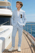 Bild in Galerie-Betrachter laden, Boys Light Blue Seersucker 2-Piece Suit
