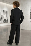 Cargar la imagen en la vista de la galería, Boys Black Asymmetric White Panel 2-Piece Suit
