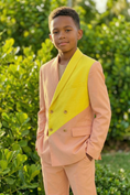 Charger l'image dans la visionneuse de la galerie, Coral Pink And Bright Yellow Double-Breasted 2-Piece Suit
