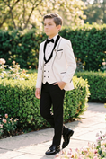 Load image into Gallery viewer, Black And White Color-Blocked 3-Piece Suit
