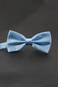 Load image into Gallery viewer, Satin Double Layer Simple and Exquisite Boys' Bow Tie
