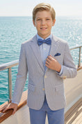 Charger l'image dans la visionneuse de la galerie, Boys Seersucker Stripe Blazer with Light Blue Trousers 2-Piece Suit for Weddings
