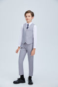 Charger l'image dans la visionneuse de la galerie, Light Grey Classic 4 Piece Boy's Formal Suits With Vest+Pants+Shirt+Tie
