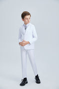 Charger l'image dans la visionneuse de la galerie, White Tuxedo 5 Piece Boys Suits
