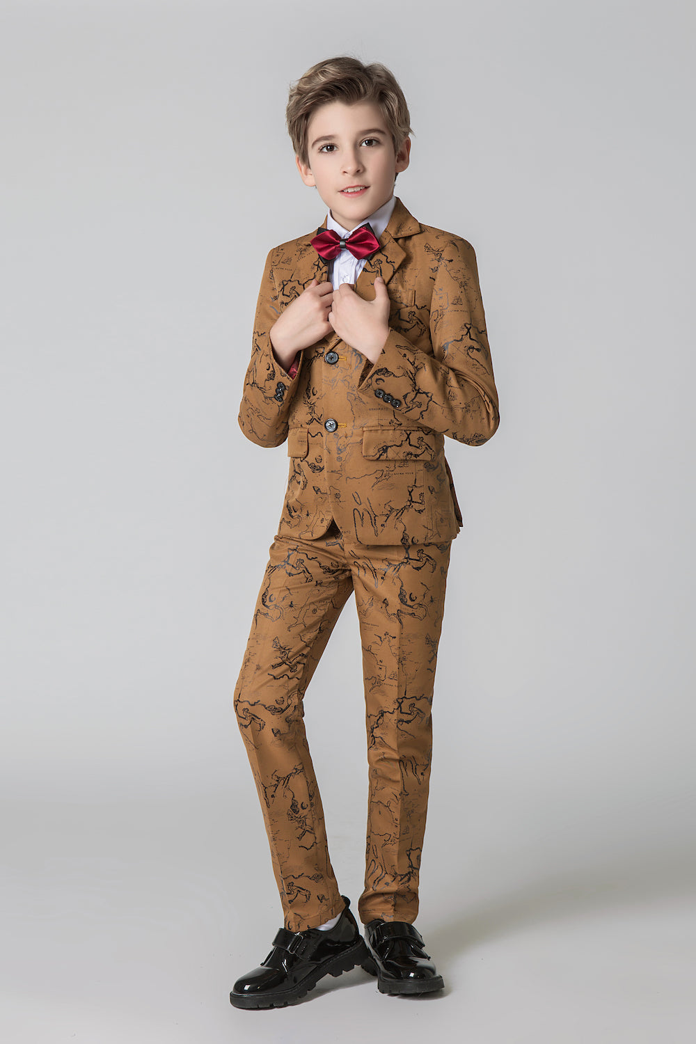 Unique Design Slim Fit Modern 5 Piece Boys Suits