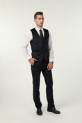 Cargar la imagen en la vista de la galería, Black Navy Velvet 3 Piece Men's Formal Suits
