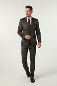 Cargar la imagen en la vista de la galería, Diamond Velvet 3 Piece Men's Formal Suits
