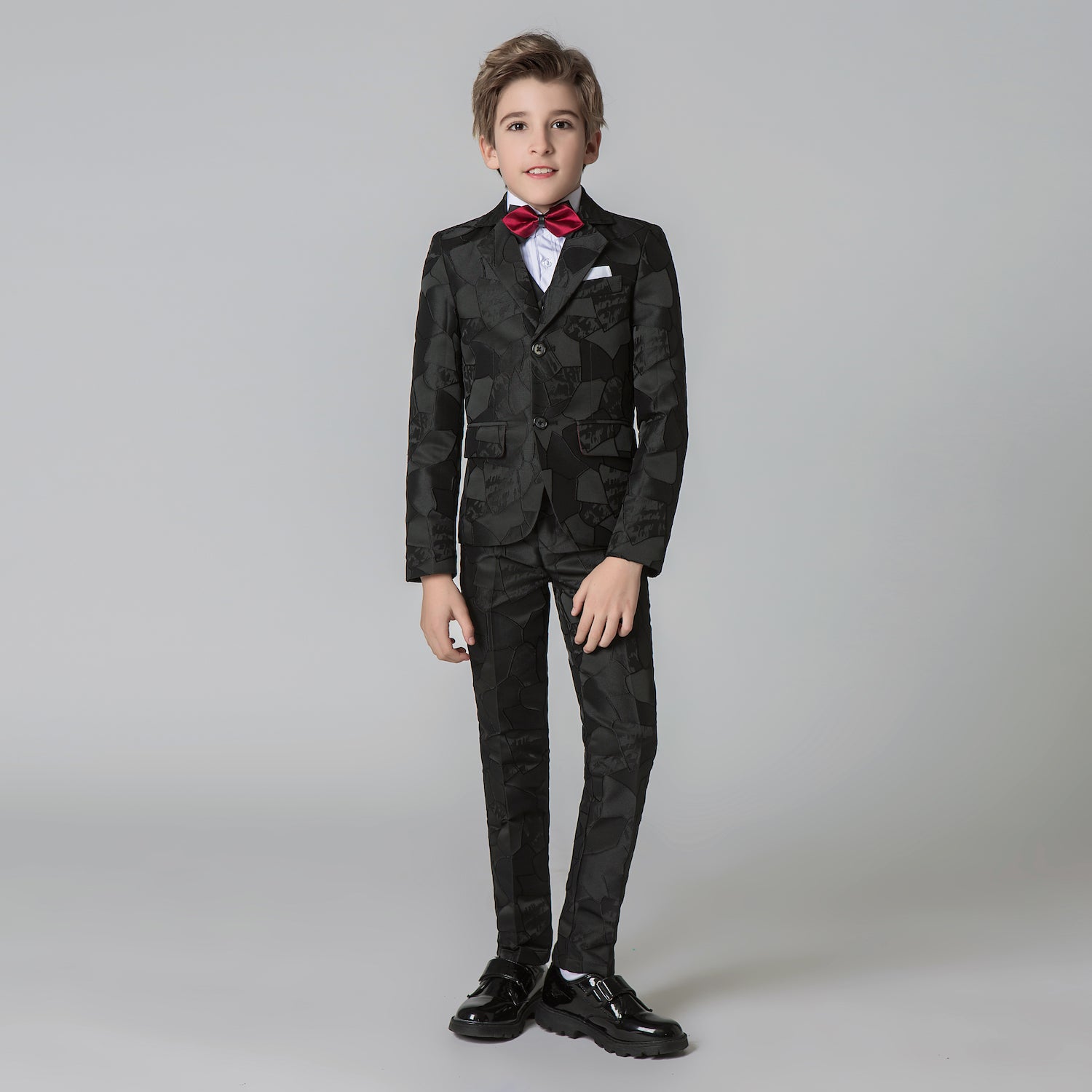 Unique Design Slim Fit Modern 5 Piece Boys Suits