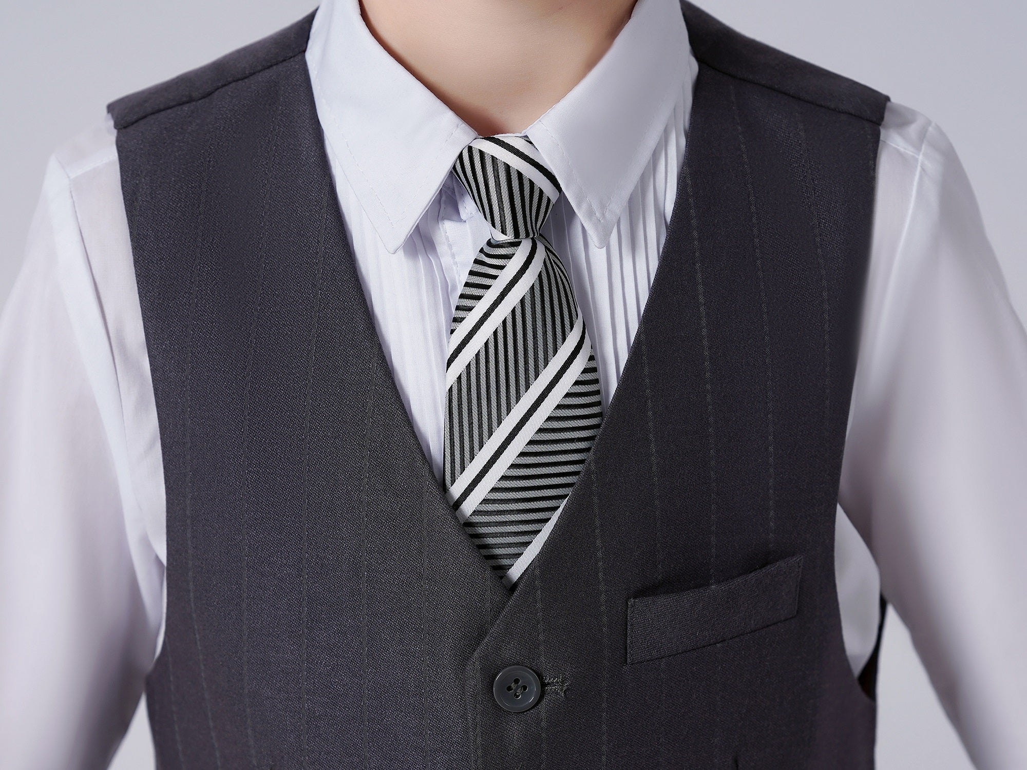 Grey Striped Slim Fit Modern 4 Piece Boy's Formal Suits With Vest+Pants+Shirt+Tie