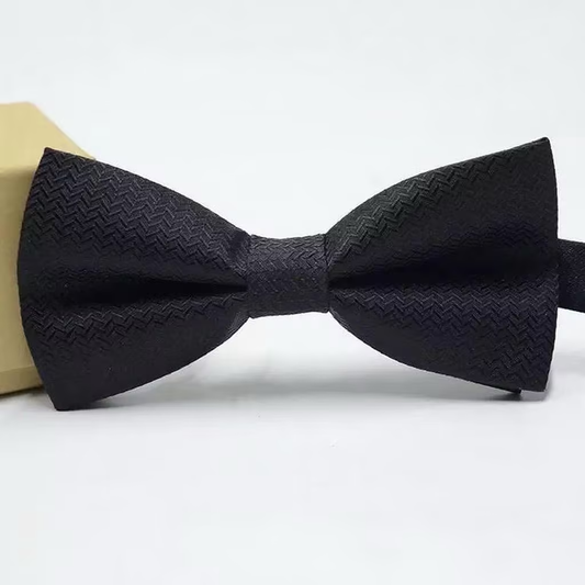 Men's black silk bow tie